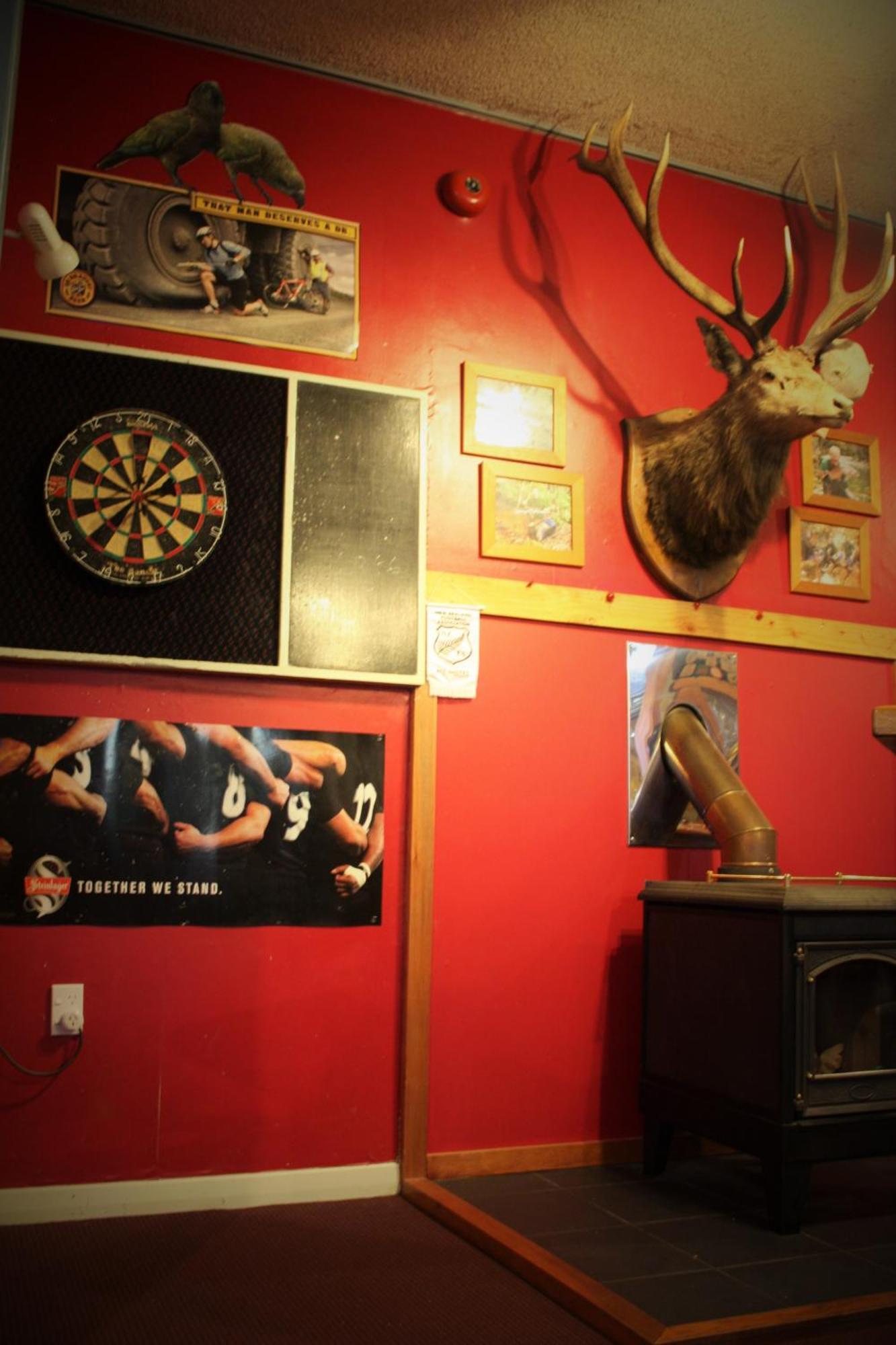 Owen River Tavern & Motels Экстерьер фото
