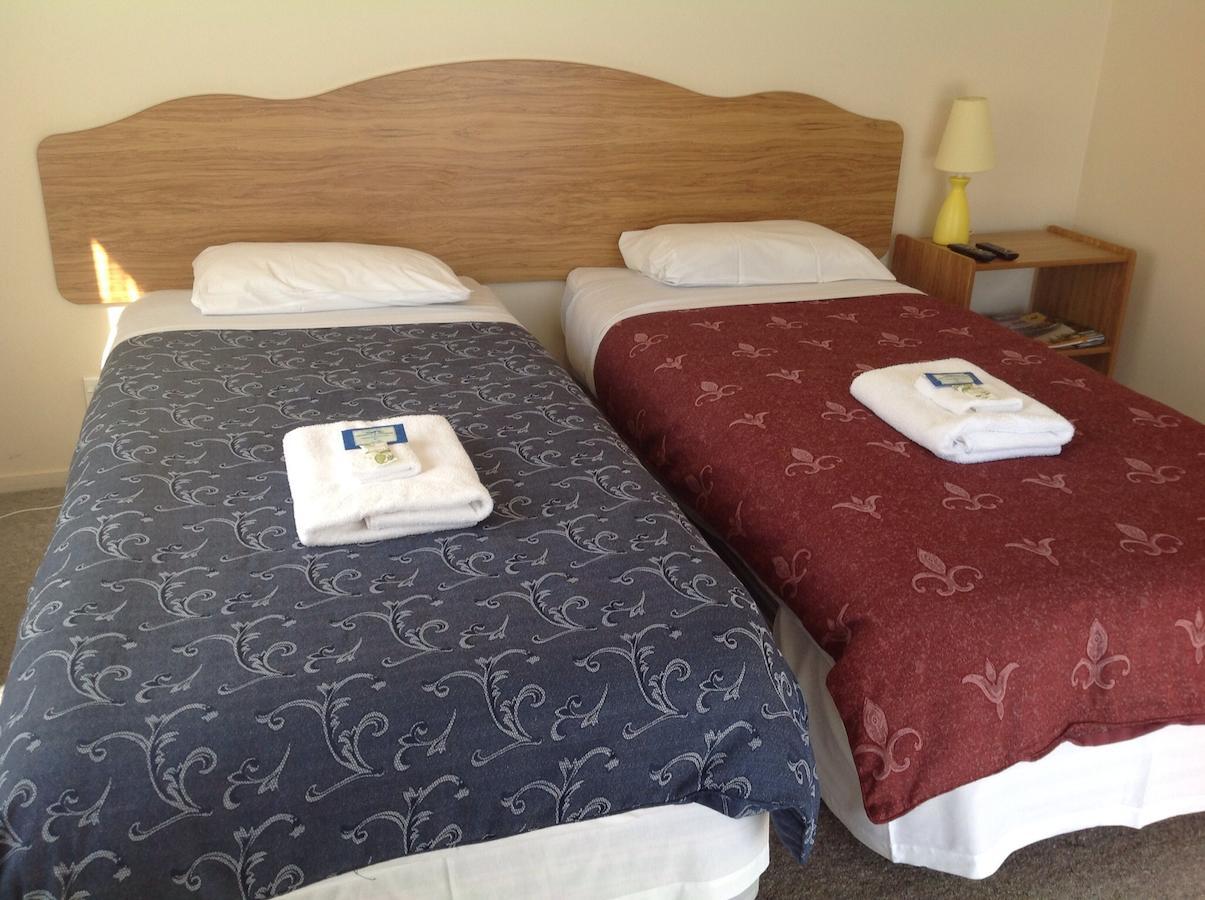 Owen River Tavern & Motels Номер фото